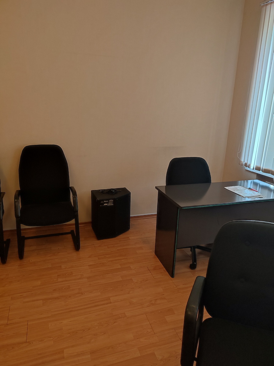 Оренда офісу 30 м², Тарасівська вул., 3
