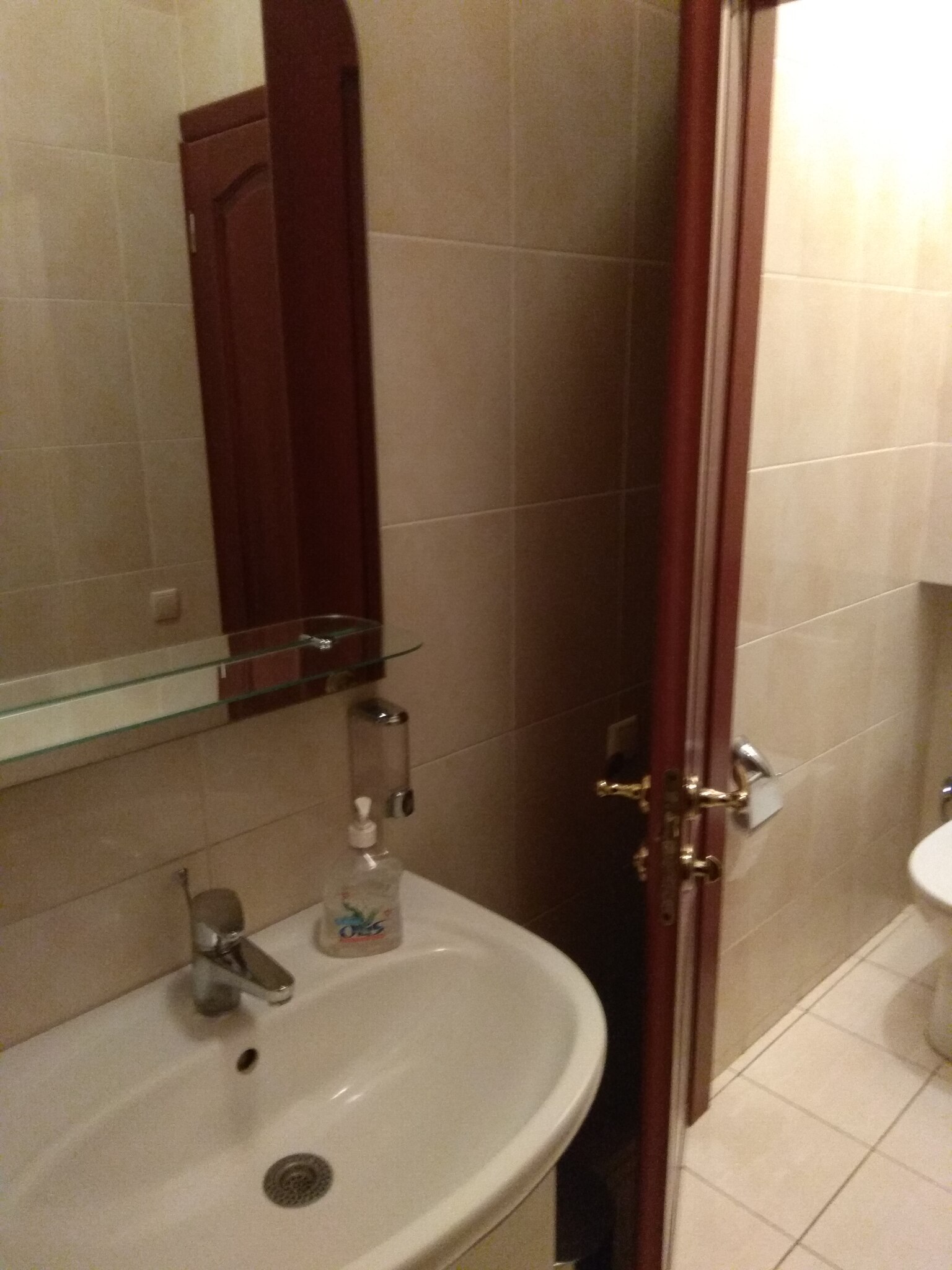 Оренда офісу 30 м², Тарасівська вул., 3