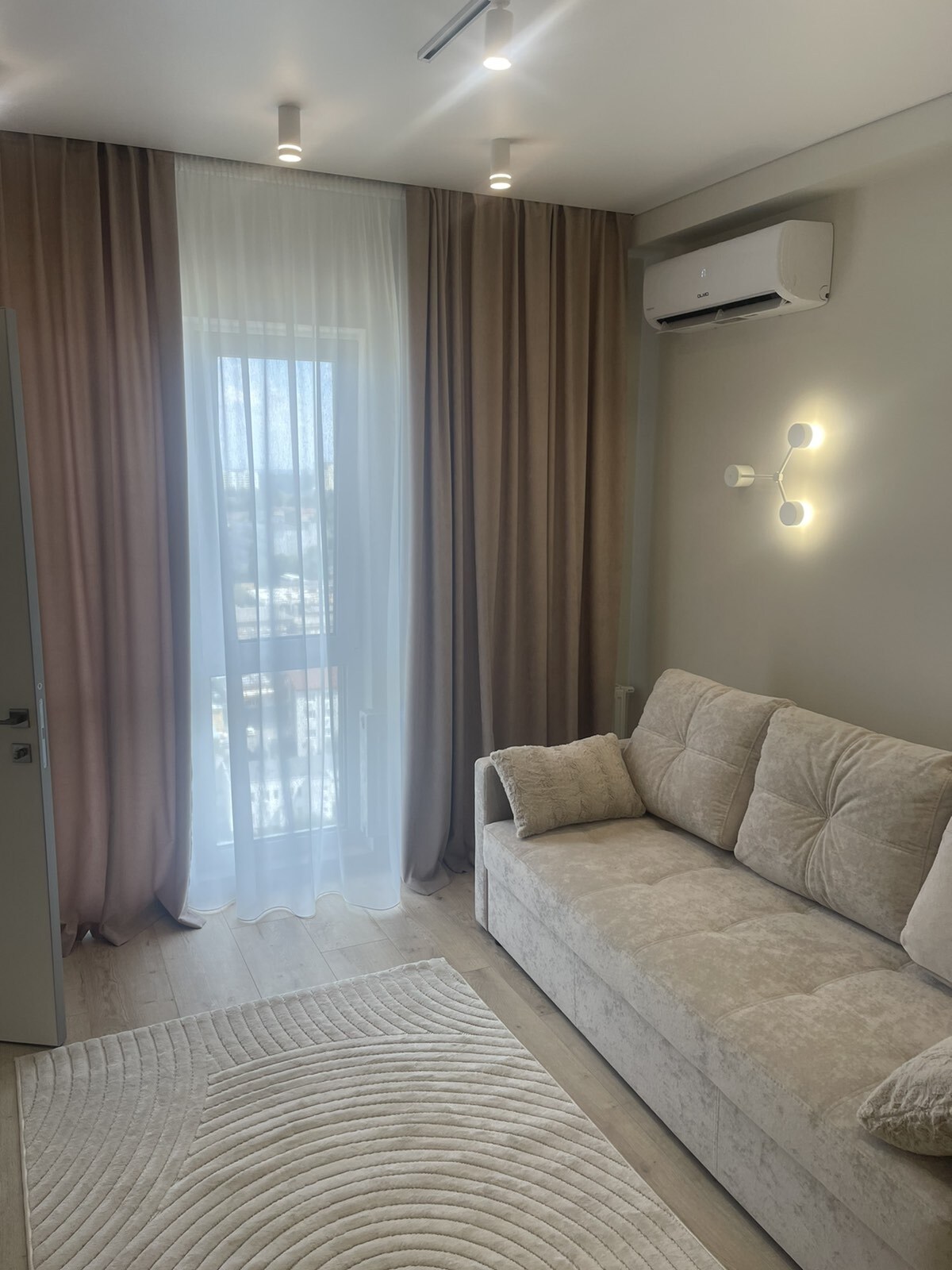 Продаж 1-кімнатної квартири 42 м², Михайла Максимовича вул., 24