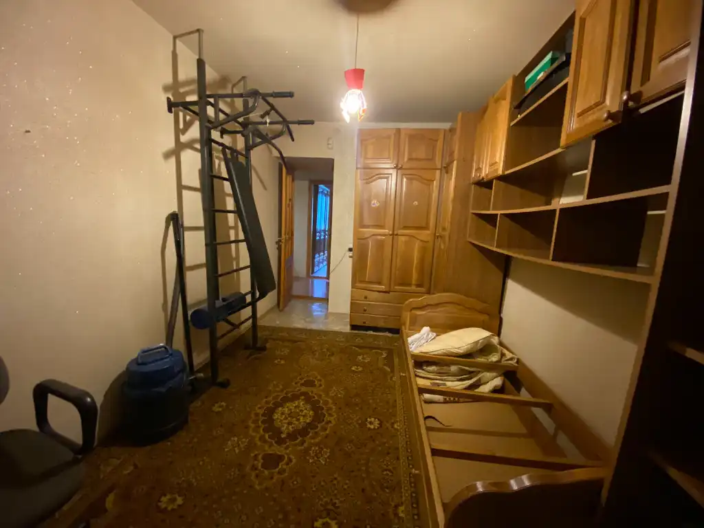 Оренда 3-кімнатної квартири 65 м², Любарського вул.