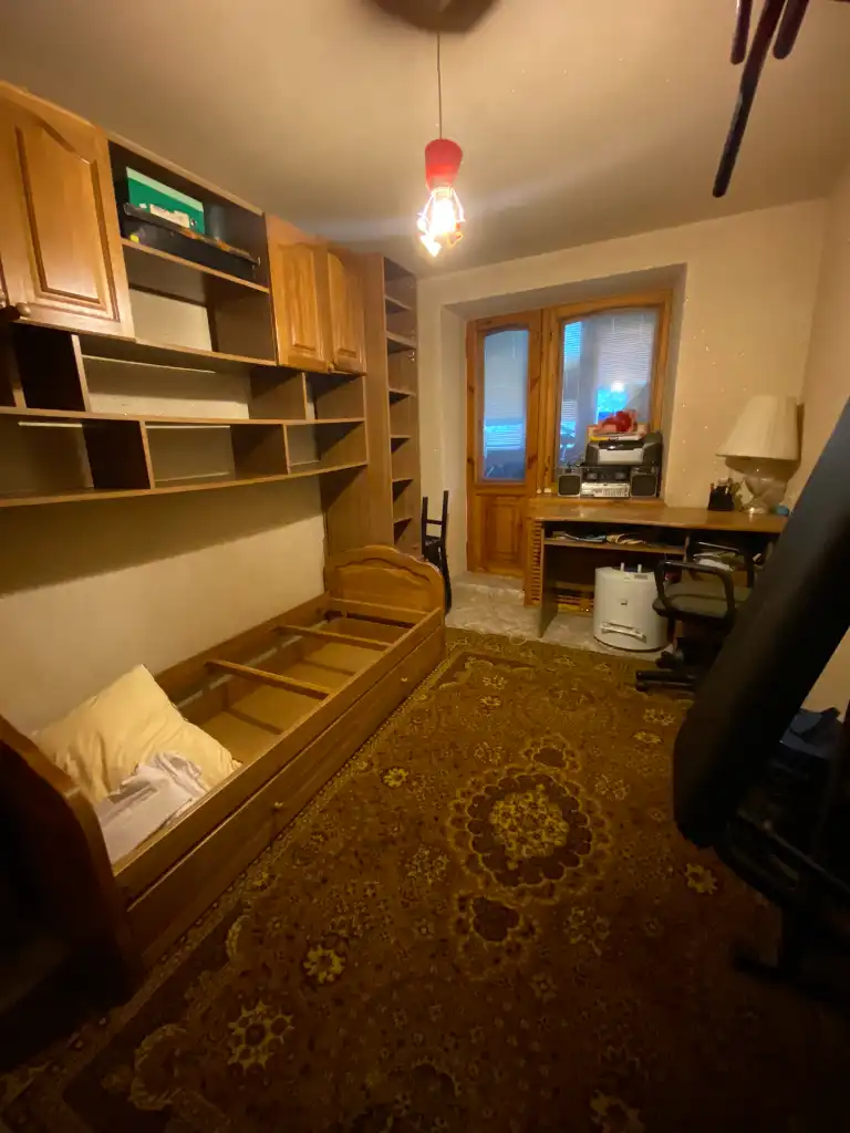 Оренда 3-кімнатної квартири 65 м², Любарського вул.