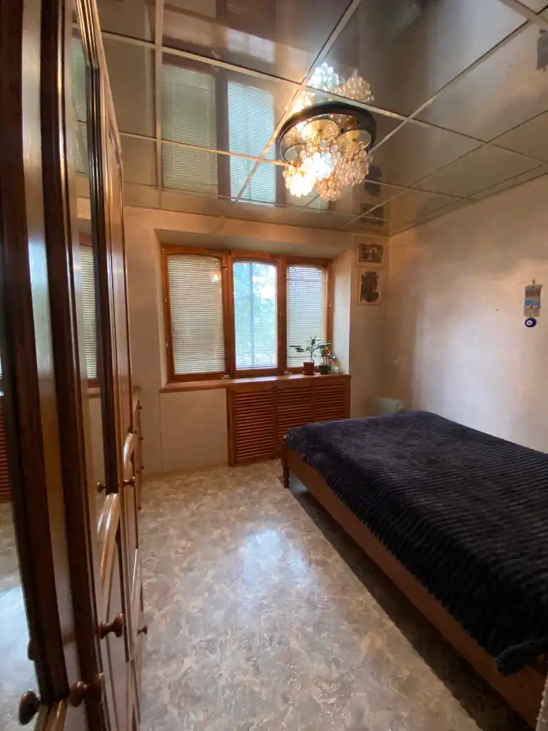 Оренда 3-кімнатної квартири 65 м², Любарського вул.