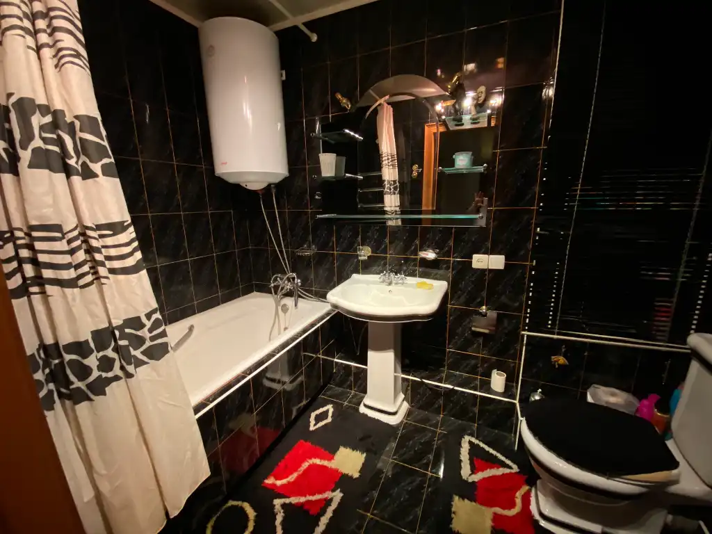 Оренда 3-кімнатної квартири 65 м², Любарського вул.