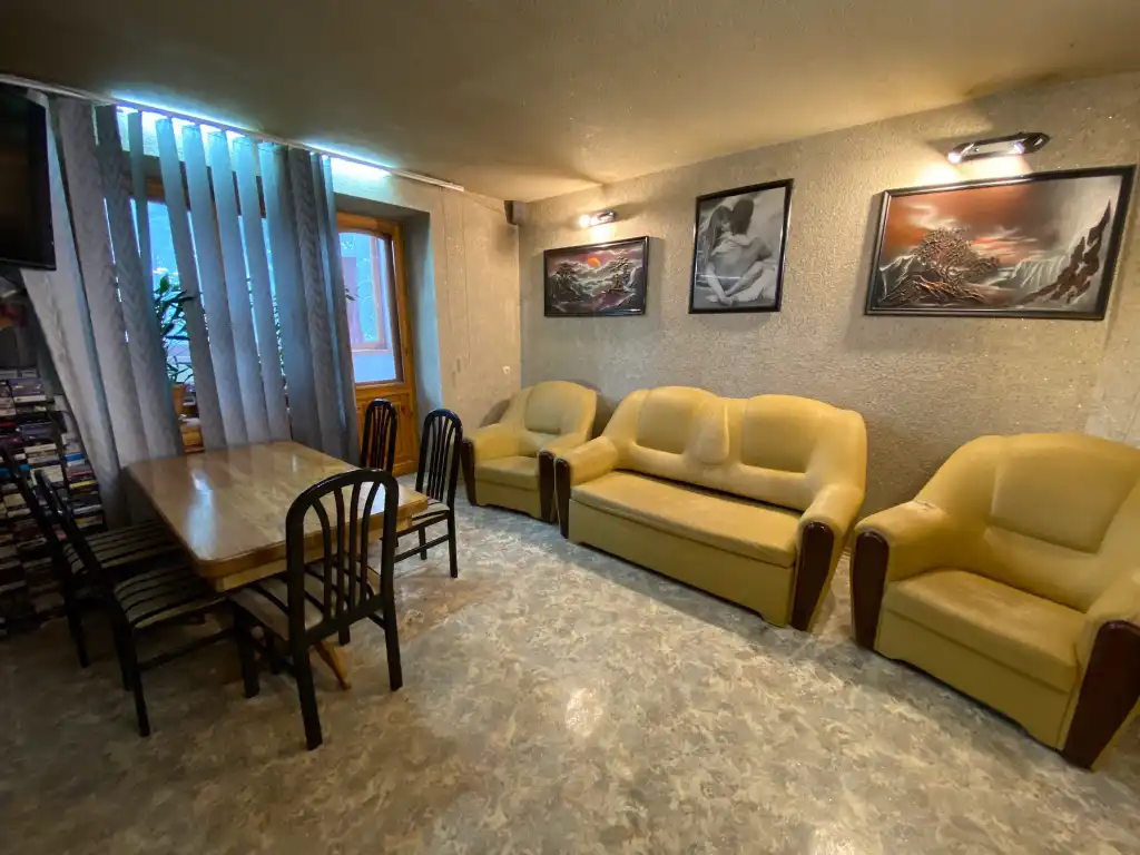 Оренда 3-кімнатної квартири 65 м², Любарського вул.