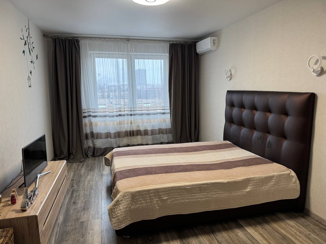 Оренда 2-кімнатної квартири 70 м², Ломоносова вул., 36А