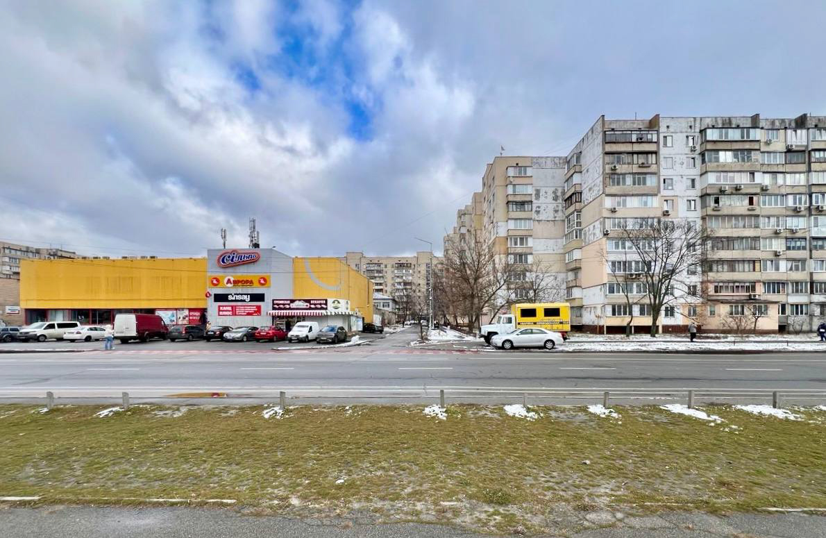 Продажа 3-комнатной квартиры 67 м², Радужная ул., 17