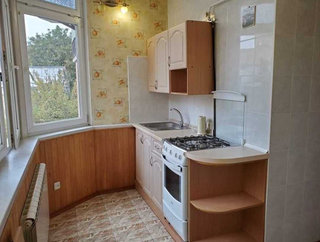 Аренда 3-комнатной квартиры 62 м², Богдана Хмельницкого ул., 32