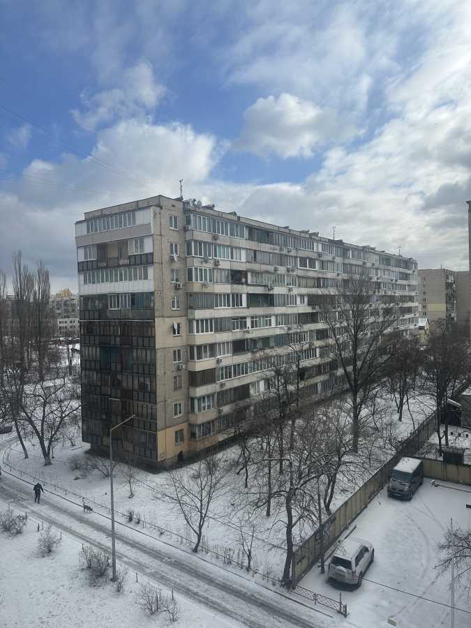 Аренда 1-комнатной квартиры 32.4 м², Амвросия Бучмы ул., 3