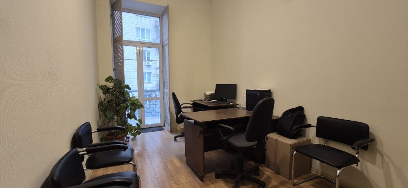 Оренда офісу 48.3 м², Чеховський пров., 3