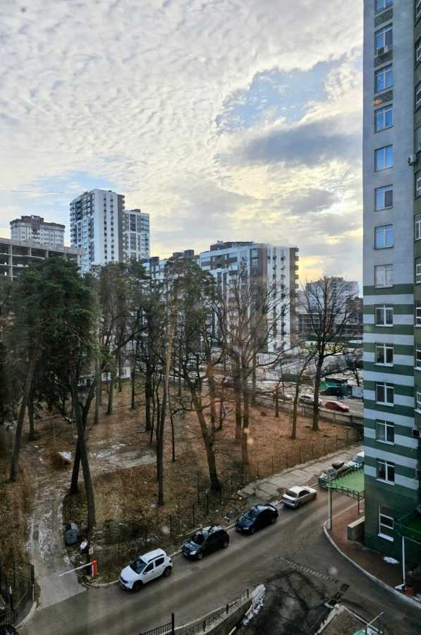 Оренда 2-кімнатної квартири 80 м², Львівська вул., 22А