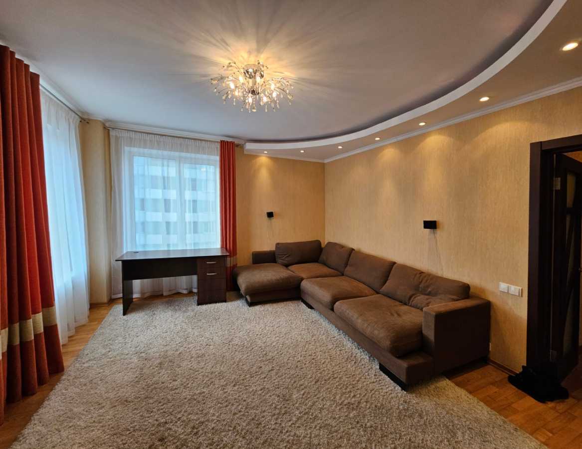 Оренда 2-кімнатної квартири 80 м², Львівська вул., 22А