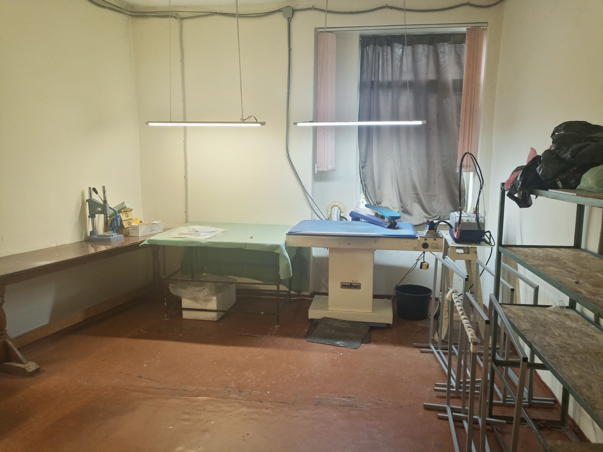 Оренда виробничого приміщення 140 м², Бабеля вул.