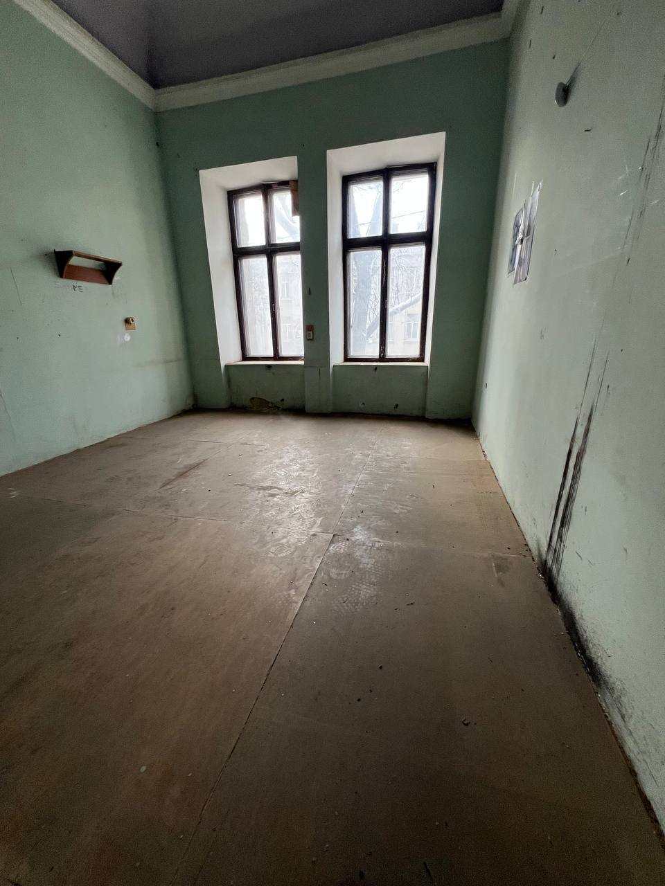 Продажа отдельно стоящего здания 1337 м², Героев обороны Одессы ул., Ніжинска 13