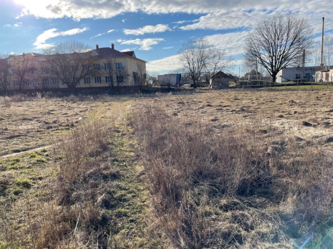 Продаж ділянки під індивідуальне житлове будівництво 32 соток