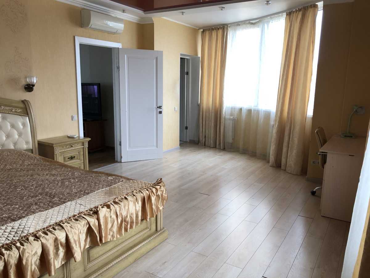 Аренда 3-комнатной квартиры 121.7 м², Петра Григоренко просп., 23