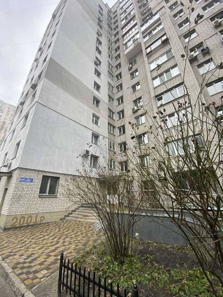 Аренда 1-комнатной квартиры 54 м², Братьев Зеровых ул., 14Б