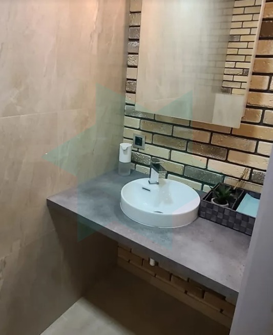 Продаж приміщення вільного призначення 120 м², Робітнича вул., 168