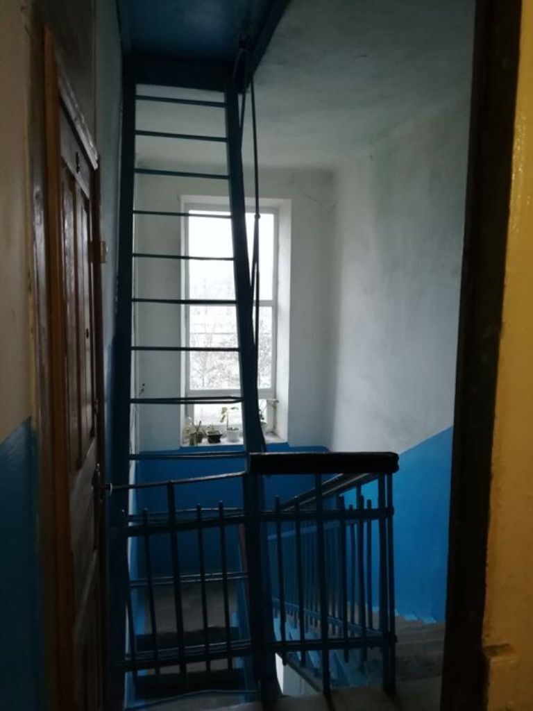 Продажа 3-комнатной квартиры 76 м², Васильевский пер.