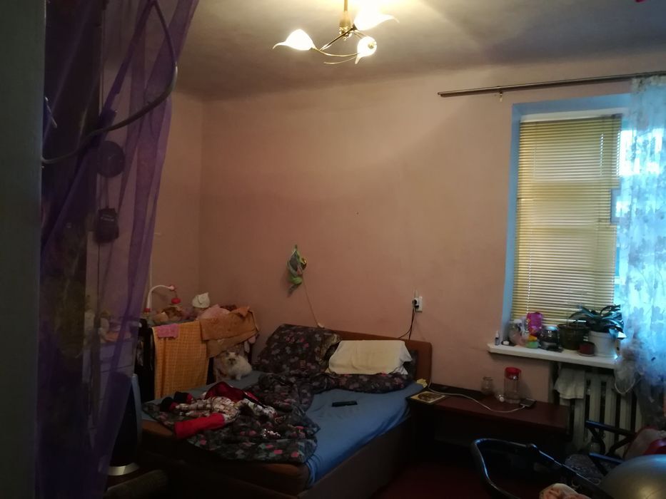 Продажа 3-комнатной квартиры 76 м², Васильевский пер.