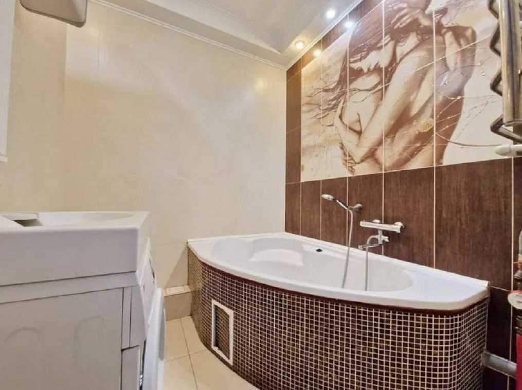 Продажа 2-комнатной квартиры 80 м², Михаила Максимовича ул., 3Г