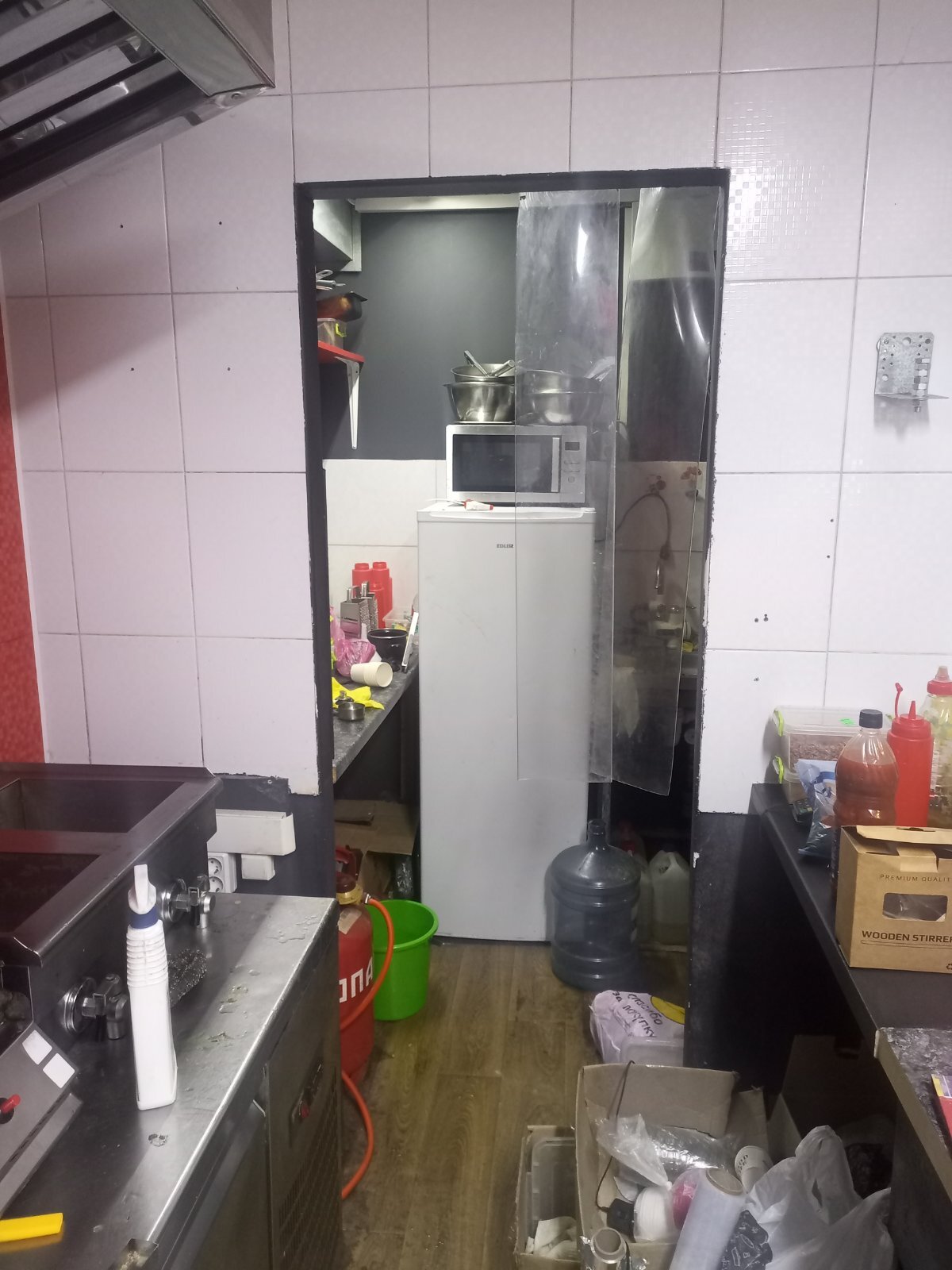 Оренда торговельного приміщення 25 м², Героїв Крут вул.