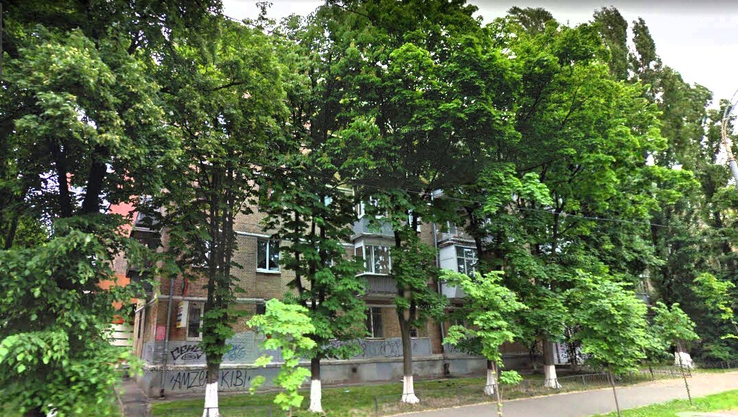 Продажа 3-комнатной квартиры 72 м², Питерская ул., 2