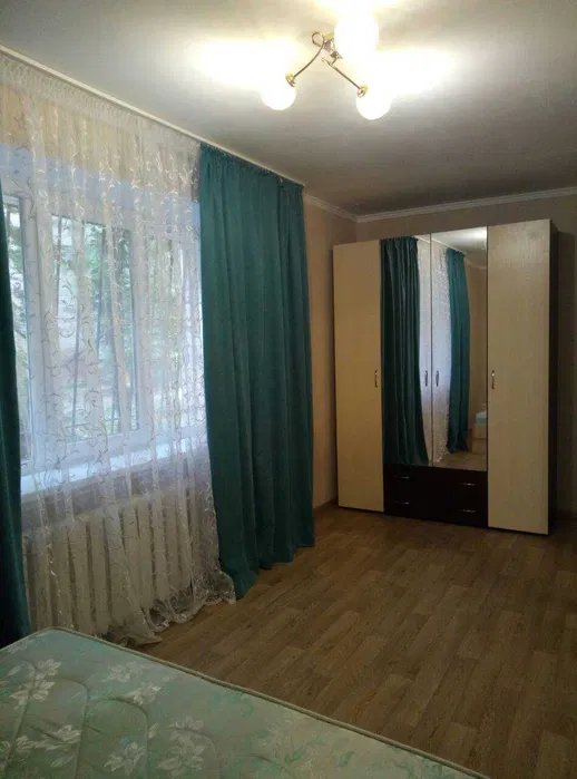 Оренда 2-кімнатної квартири 48 м², Уральська вул.