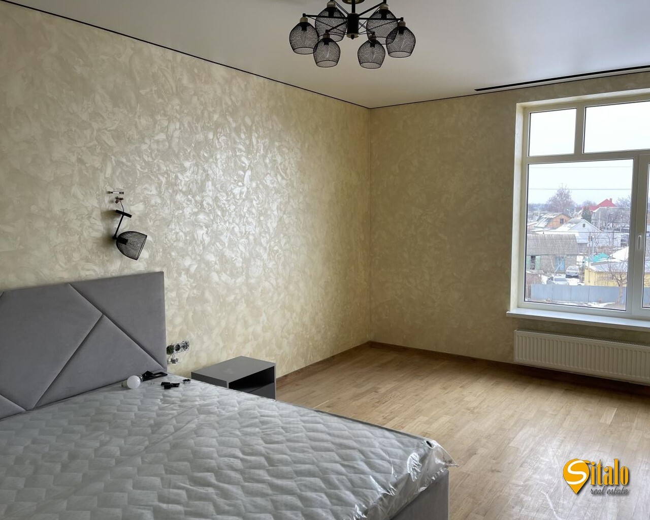 Продаж 2-кімнатної квартири 56 м²