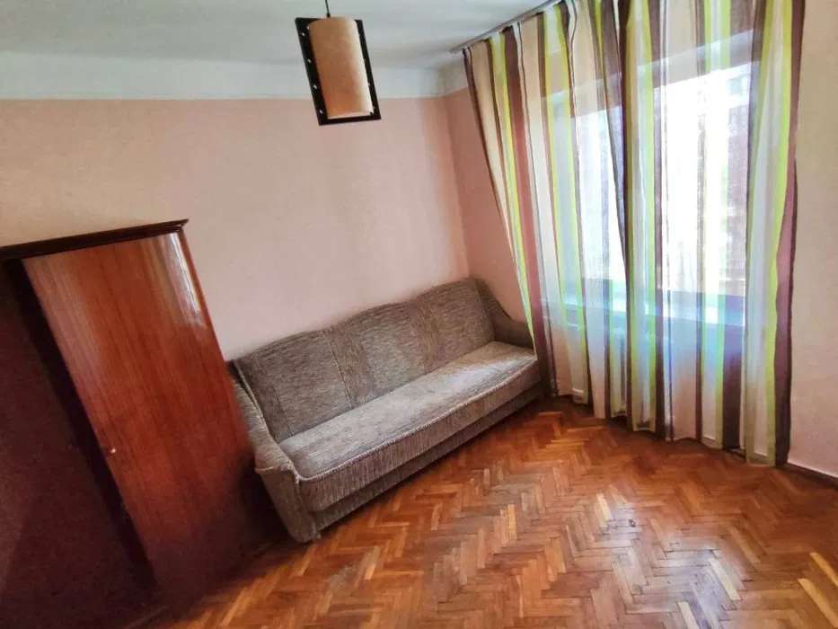 Продажа 3-комнатной квартиры 56 м², Энтузиастов ул., 7/1