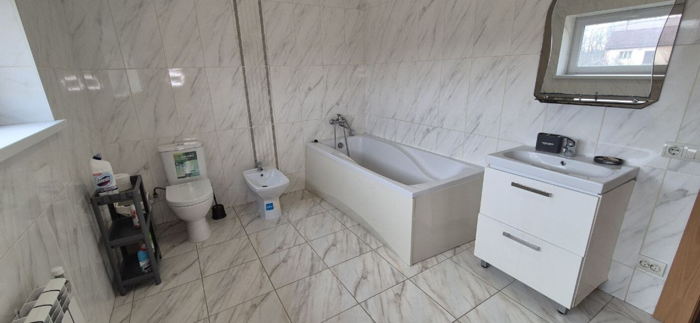Аренда дома 183.1 м², Ежевичная ул., вул.13В