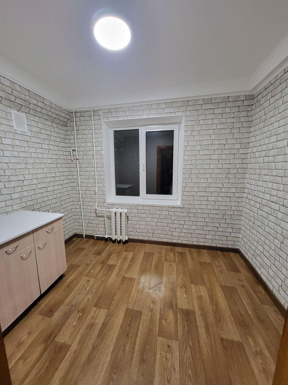 Продаж 1-кімнатної квартири 30 м², Космонавта Волкова вул., Поповича ул., 9