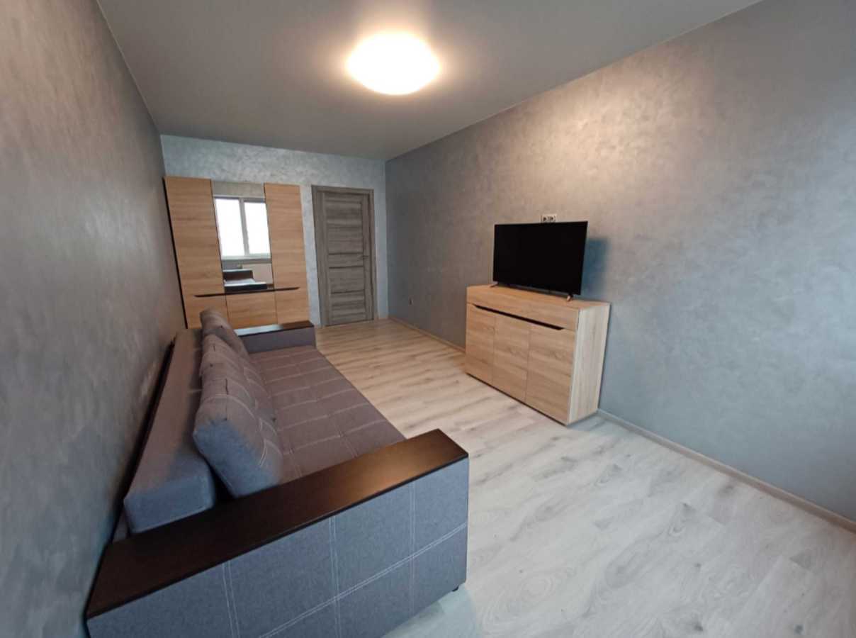 Продажа 1-комнатной квартиры 41 м², Академика Глушкова просп., 18