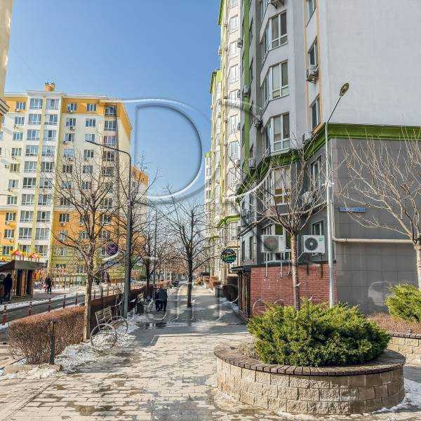 Продажа 2-комнатной квартиры 62 м², Жулянская ул., 1Д