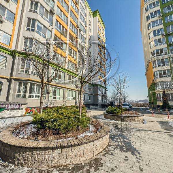 Продажа 2-комнатной квартиры 62 м², Жулянская ул., 1Д