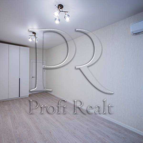 Продажа 1-комнатной квартиры 53 м², Победы просп., 11