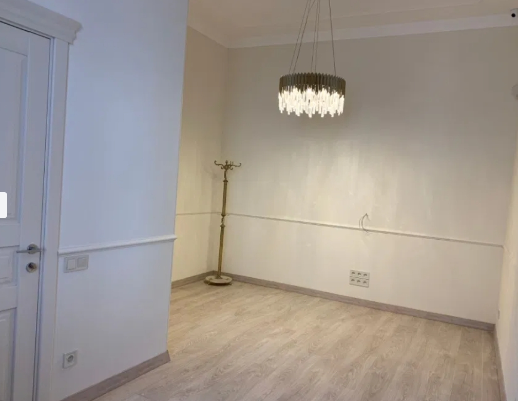 Оренда приміщення вільного призначення 40 м², Пироговская вул.