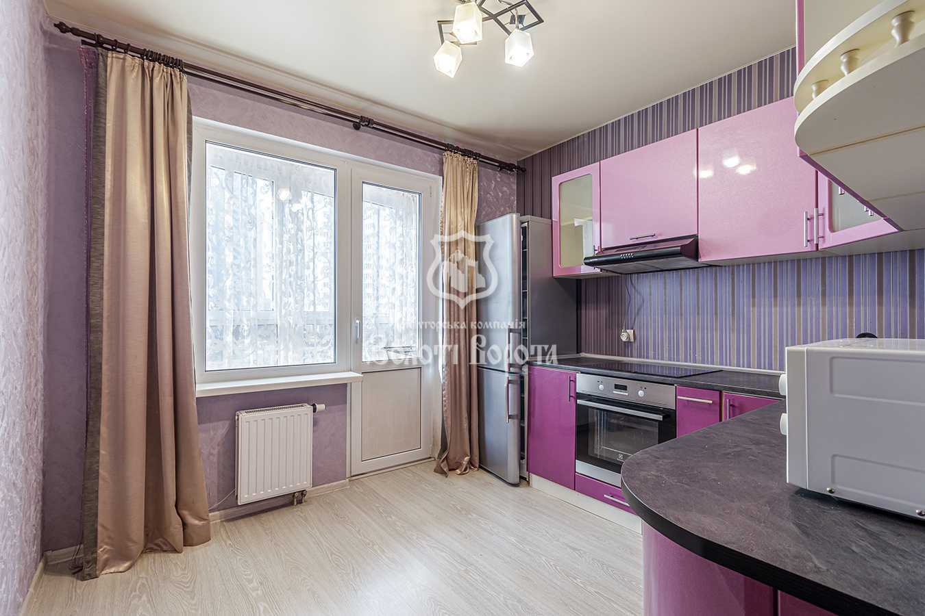 Продажа 1-комнатной квартиры 37 м², Бориса Гмыри ул., 12Б (ЖД ДУБРОВИЦА)