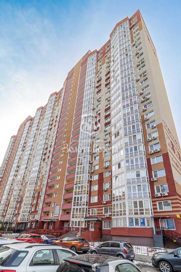 Продажа 1-комнатной квартиры 37 м², Бориса Гмыри ул., 12Б (ЖД ДУБРОВИЦА)