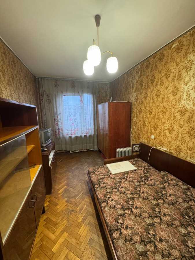 Продажа 2-комнатной квартиры 47 м², Дарницкий бул., 7