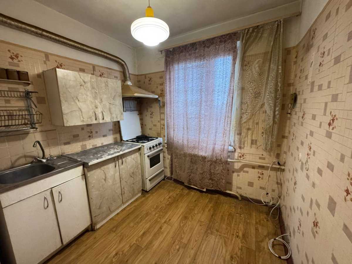 Продаж 2-кімнатної квартири 47 м², Дарницький бул., 7