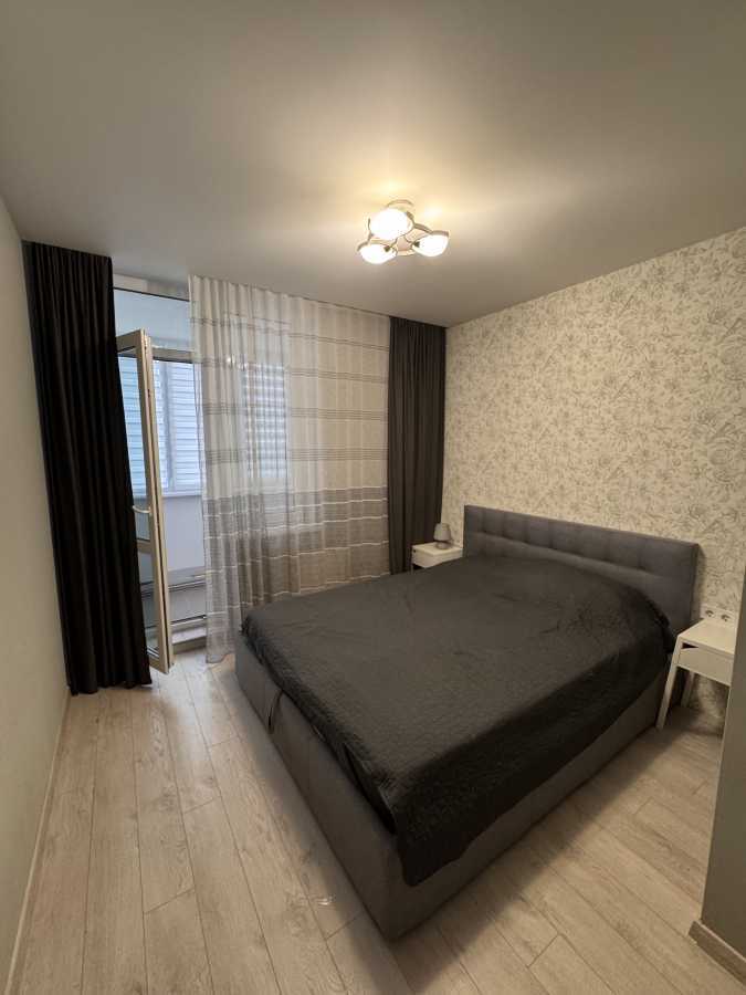 Продаж 3-кімнатної квартири 90 м², Обухівська вул., 139