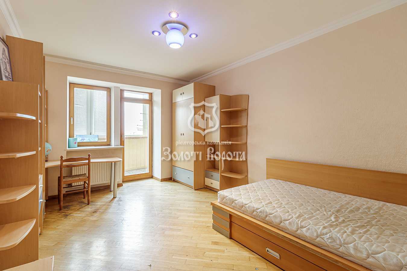 Продажа 3-комнатной квартиры 125 м², Героев Сталинграда просп., 12Г