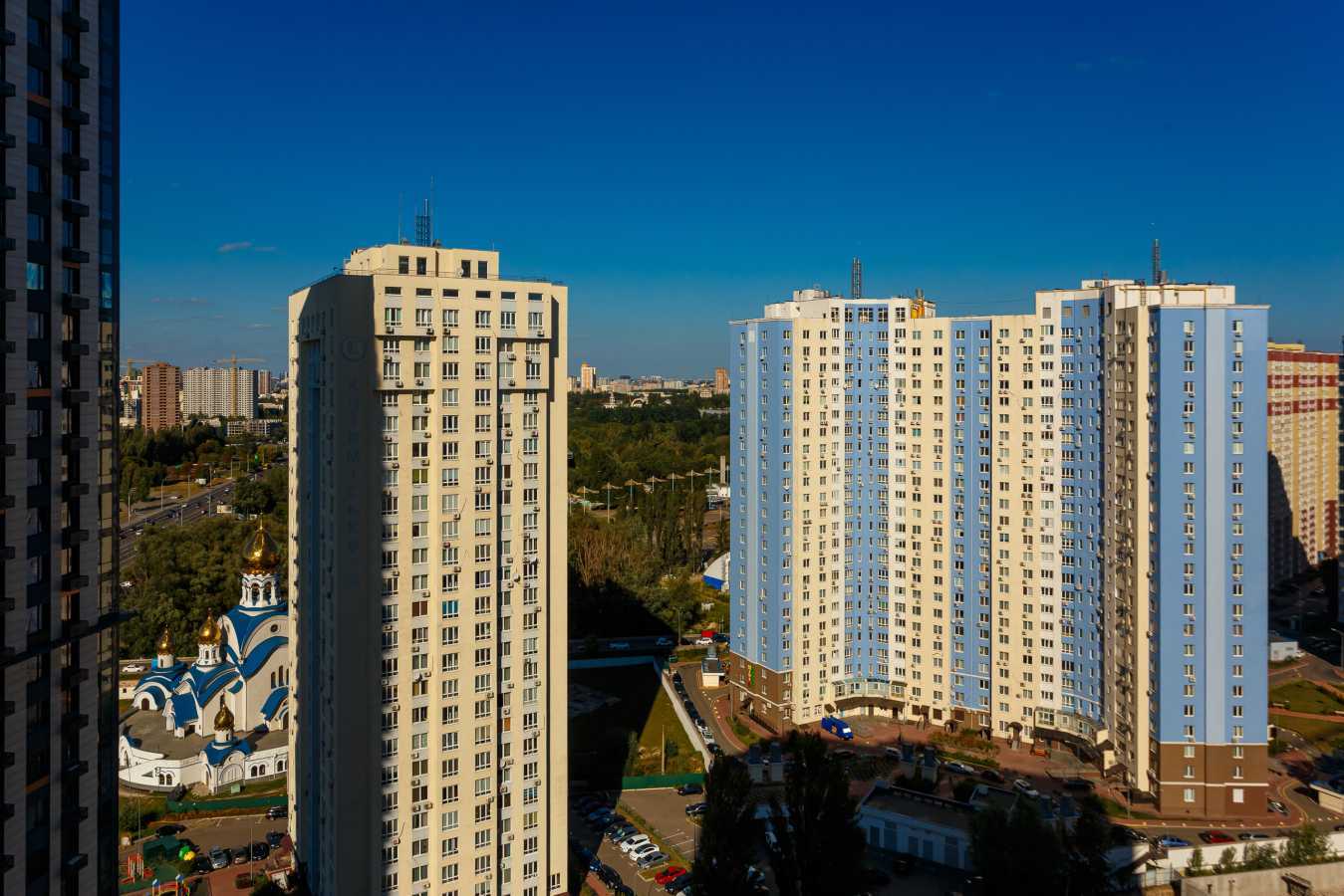 Продаж 1-кімнатної квартири 30 м², Академіка Заболотного вул., 1А