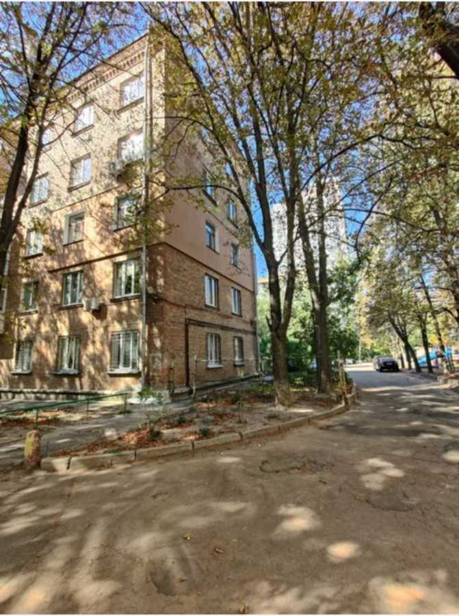 Продажа 1-комнатной квартиры 37 м², Иоанна Павла II ул., 15