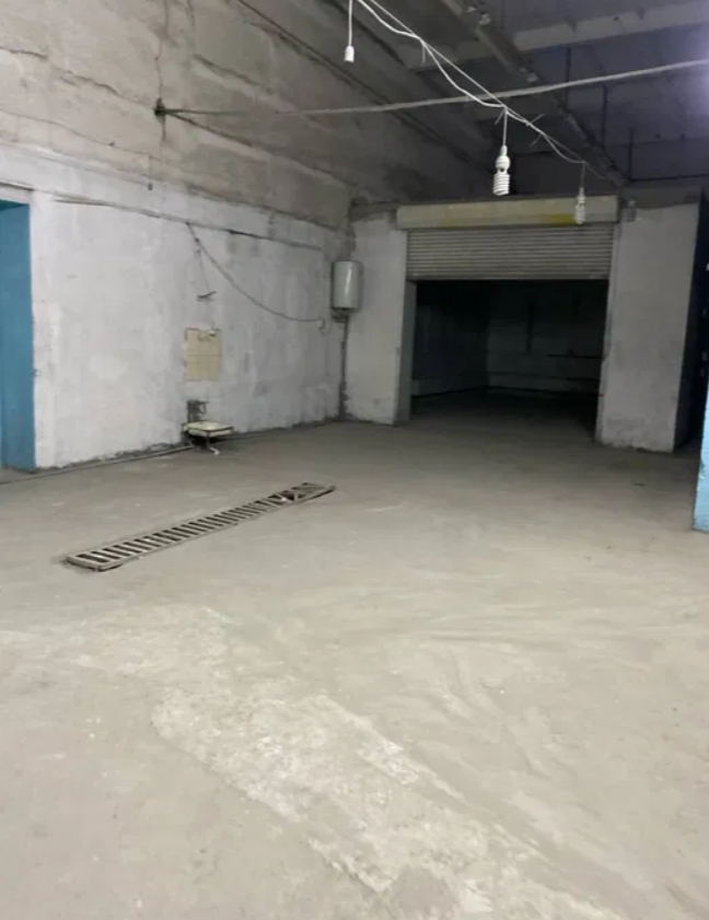 Оренда приміщення вільного призначення 286 м², Церковная вул.