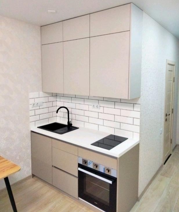 Продаж студії 27 м², Небесної сотні просп.