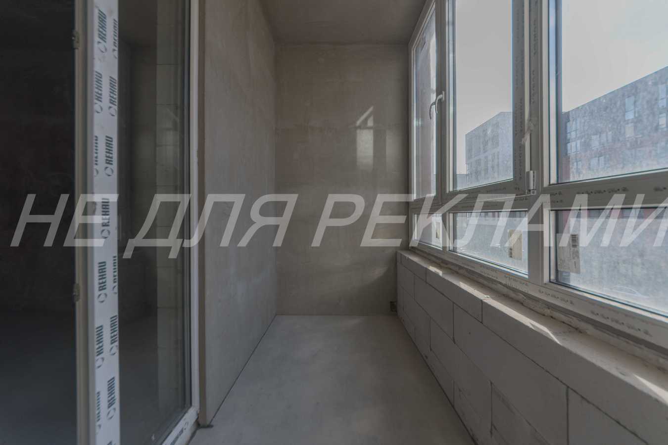 Продажа 1-комнатной квартиры 47.7 м², Салютная ул., 2б-19