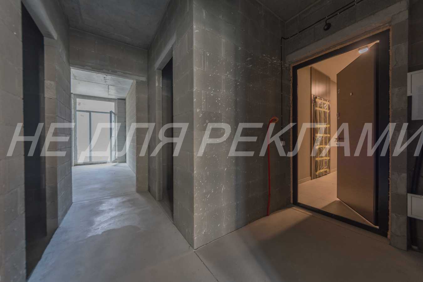 Продажа 1-комнатной квартиры 47.7 м², Салютная ул., 2б-19