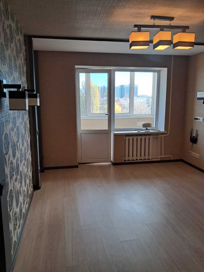 Продажа 3-комнатной квартиры 75 м², Бехтеревский пер., 10