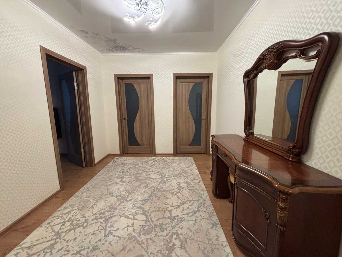 Продажа 3-комнатной квартиры 90 м², Бориса Гмыри ул., 13